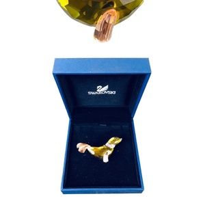 Swarovski Crystal Cleo Seal Brooch w/ Box. 2 inches